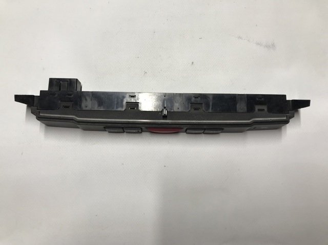 YUL500570WUX Кнопка аварийки купить Одесса