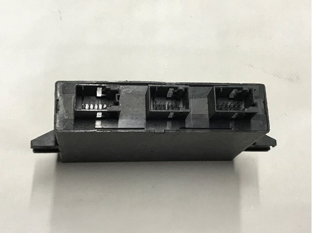 YWC000931 LAND ROVER купить в Украина