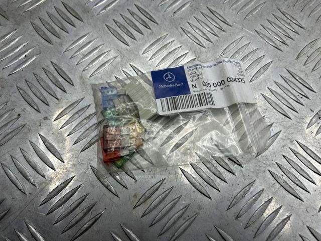 N000000004325 MERCEDES купить в Киев