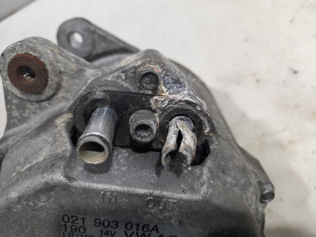 Генератор 021903016A PORSCHE