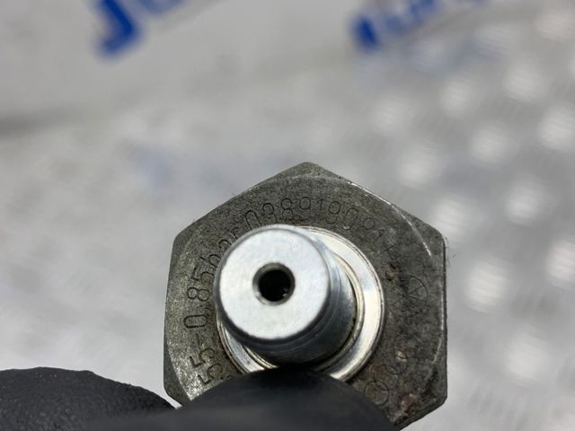 Датчик указателя давления масла Митсубиси Аутлендер II XL