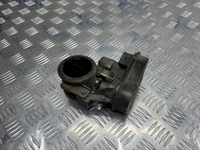 Заслонка воздушная 03L128063F VAG