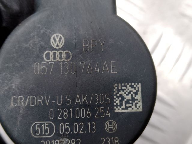 057130764AE VAG Регулятор давления топлива купить в Львов