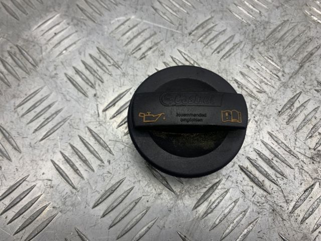 Крышка маслозаливной горловины 06C103485 VAG