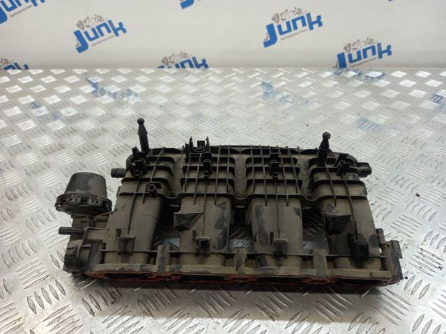 Впускной коллектор 06L133201FA VAG