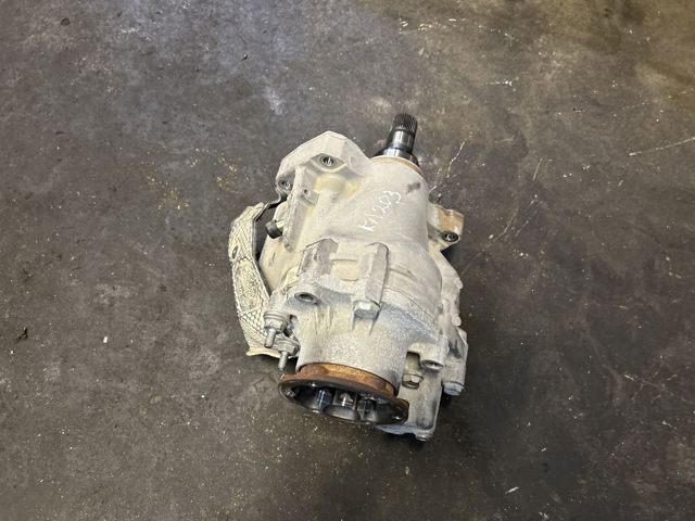 Коробка раздаточная 0CN409053AN VAG