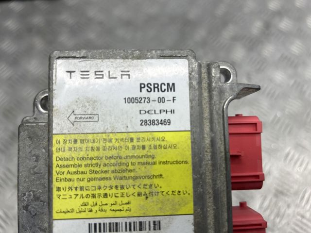 Модуль-процессор управления подушки безопасности 100527300F TESLA