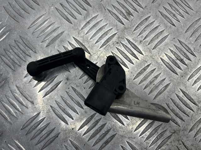 102794100B TESLA купить в Киев