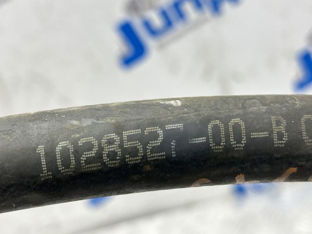 TESLA 102852700B в наличии Ирпень