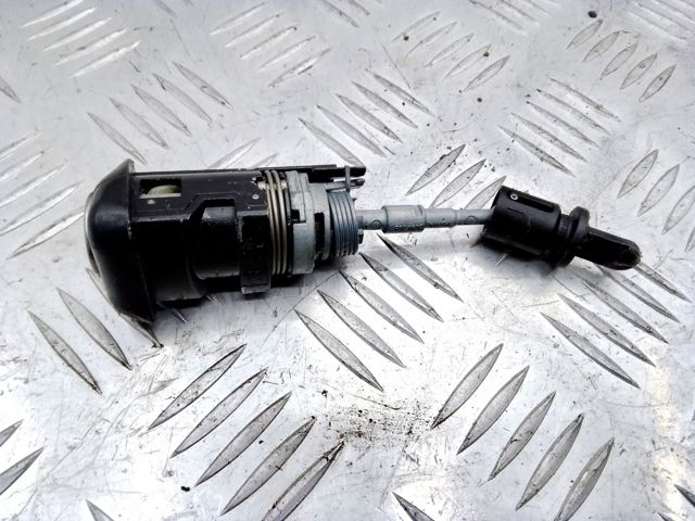 VAG 107837167EN Личинка замка двери передней левой в наличии Харьков
