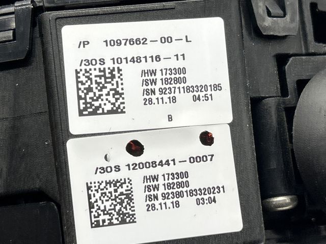 Кольцо подушки безопасности 109766200L TESLA