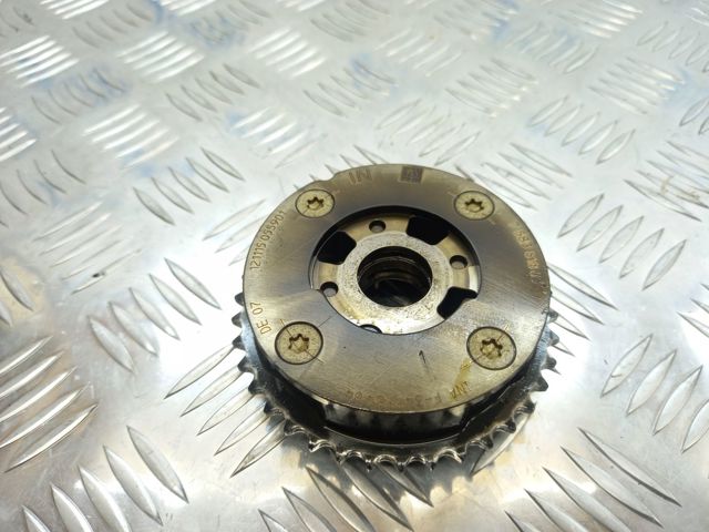 11 36 7 583 818 BMW Звездочка-шестерня распредвала двигателя