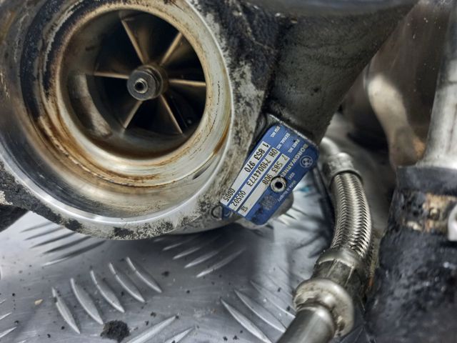 Турбокомпрессор 11657636425 BMW