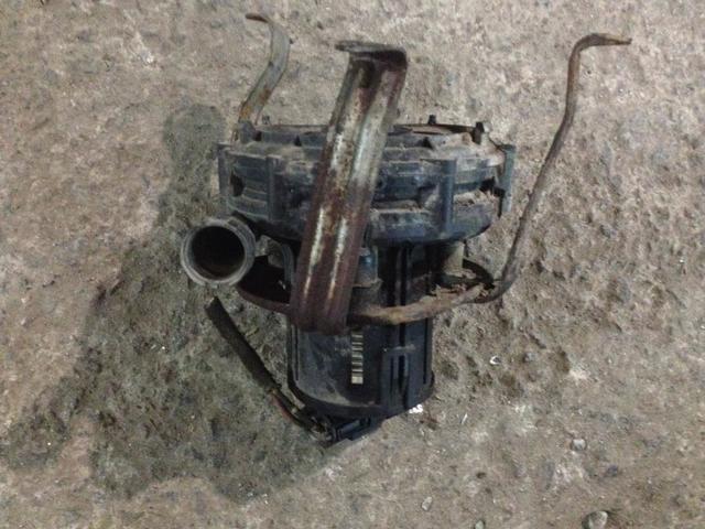 Компрессор 11721433959 BMW