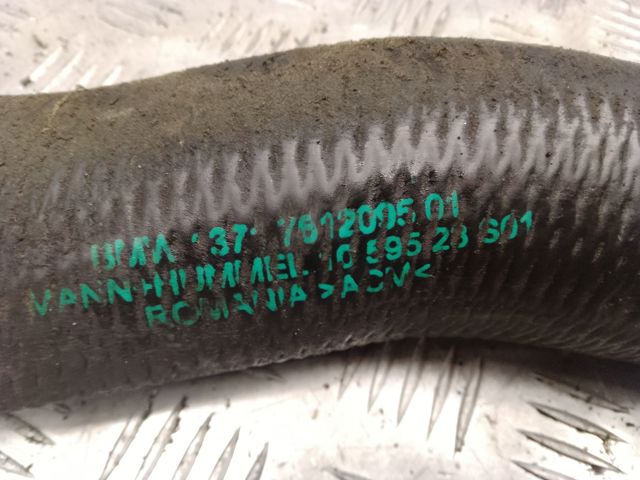 13718672108 BMW Шланг (патрубок) интеркуллера купить в Одесса