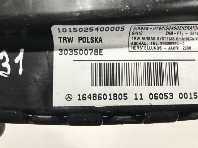 Подушка безопасности AIRBAG спинки сиденья, правого 1648601805 MERCEDES