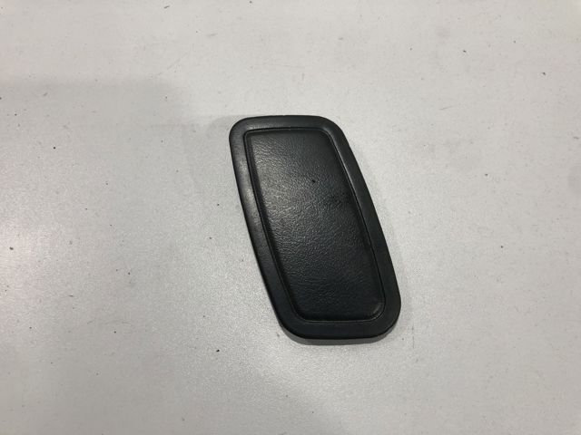 1686890183 MERCEDES купить в Ирпень
