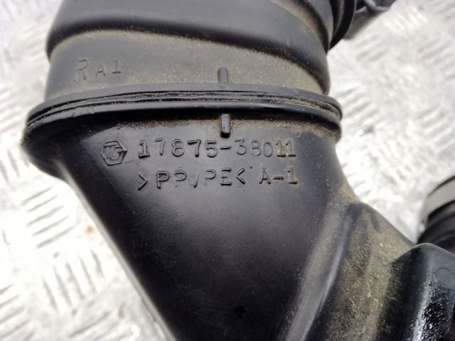 TOYOTA 1787538011 Резонатор воздушного фильтра в наличии Черкассы