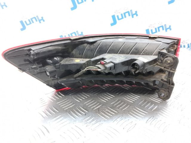 17A945096B Фонарь задний правый внешний купить Каменское