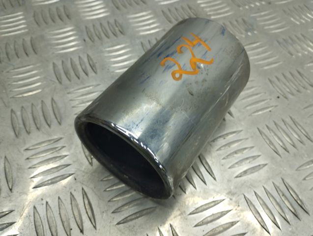 Наонечник глушителя 18308648042 BMW