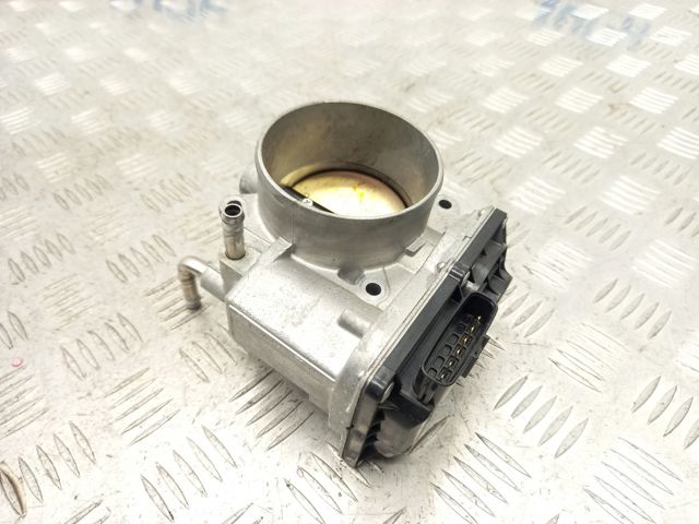 Заслонка воздушная 2203031040 TOYOTA