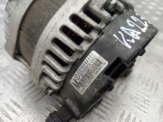 Автомобильный генератор 23700AA921 SUBARU