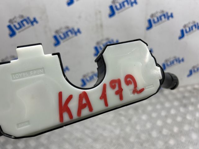 Переключатель подрулевой 255601BA0E NISSAN