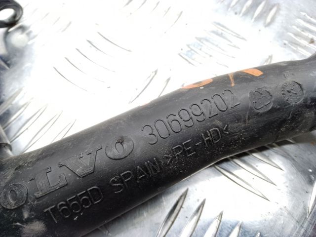 Горловина бачка омывателя 30699202 VOLVO