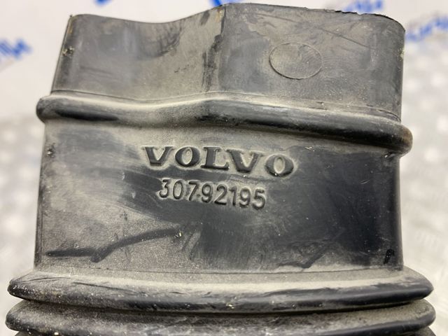VOLVO 30792195 Воздухозаборник воздушного фильтра в наличии Винница