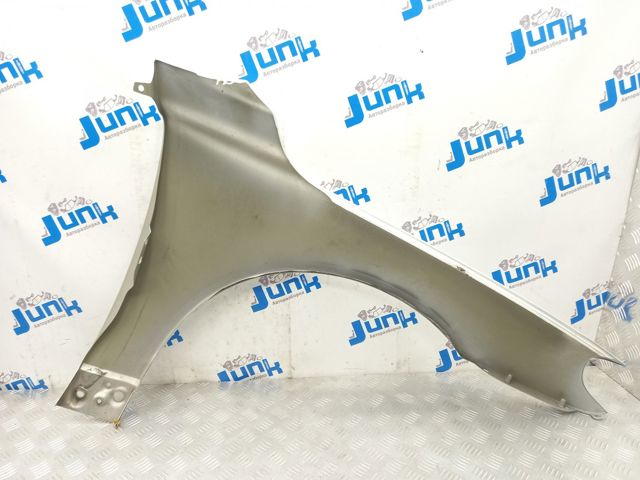31294000 Крыло переднее левое купить Ровно