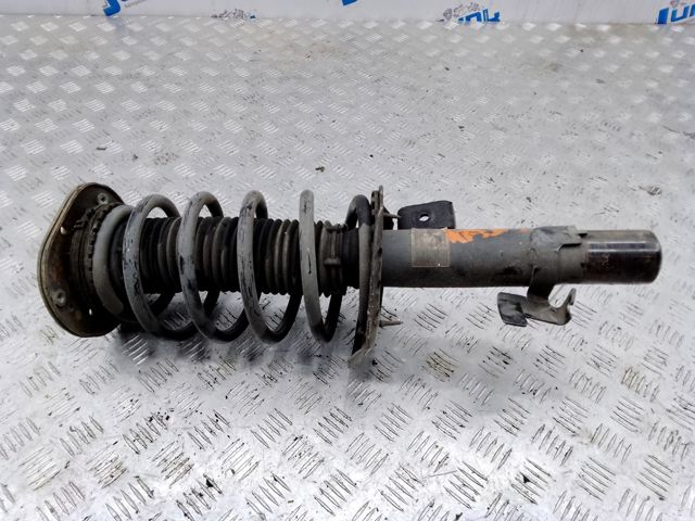 Амортизатор передней подвески правый 31317797 VOLVO