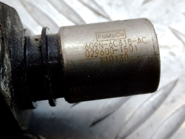 Датчик оборотов коленвала 31331753 VOLVO