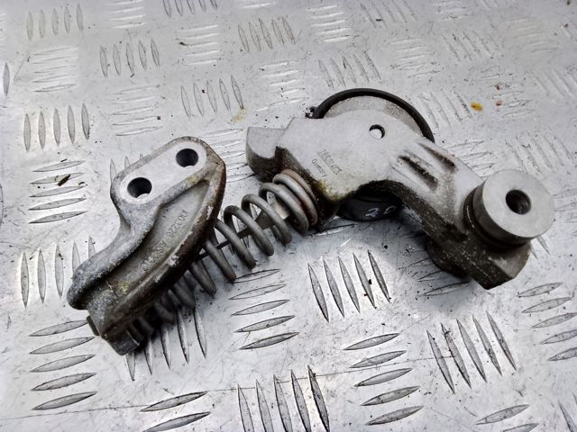 Натяжная планка поликлинового ремня 31339830 VOLVO
