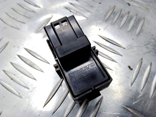 VOLVO 31343099 Кнопка блокировки дверей в наличии Запорожье