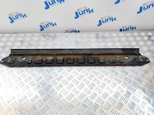 Балка под радиатор нижняя 31368100 VOLVO