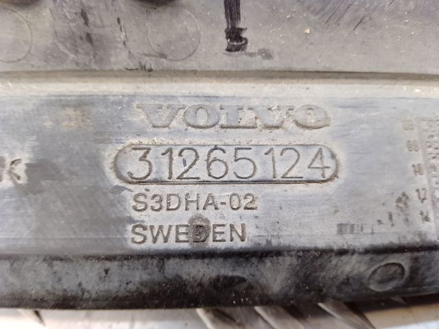 31368100 VOLVO Балка радиатора нижняя купить в Львов