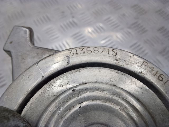 Помпа водяная, (насос) охлаждения 31368715 VOLVO