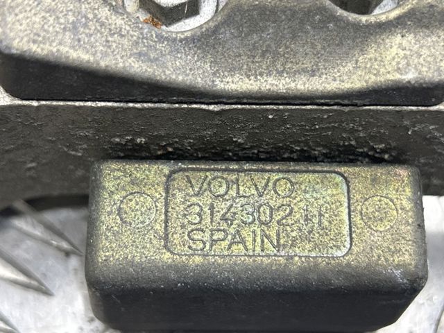 Правая подушка двигателя 31430211 VOLVO