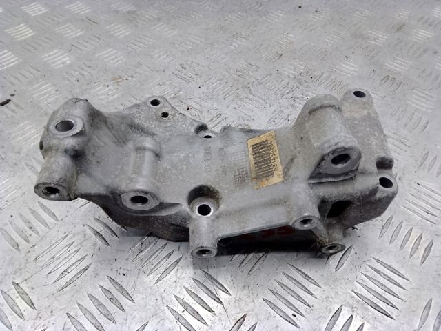 Кронштейн генератора натяжной 31430704 VOLVO
