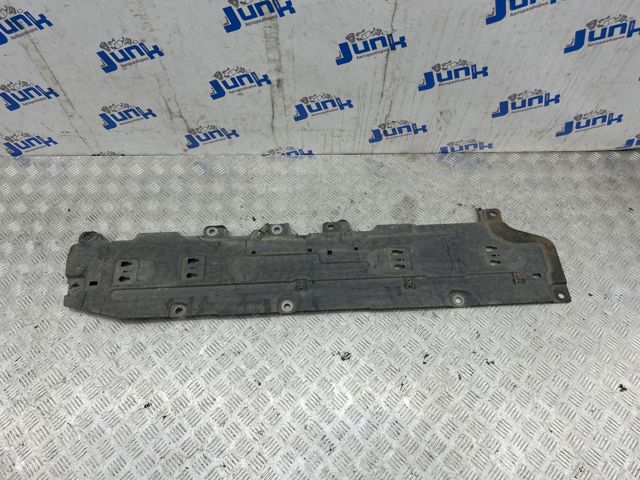 31449199 VOLVO Защита днища правая купить в Днепр