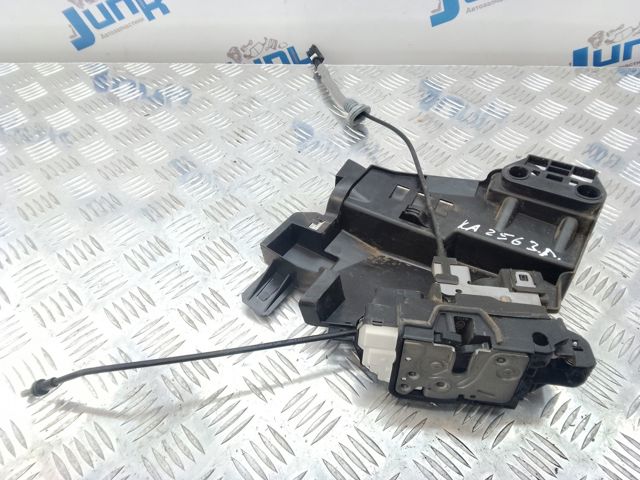 Замок задней левой двери 32310868 VOLVO