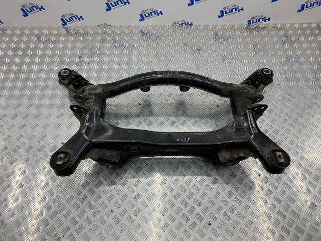 Балка задняя 33316851656 BMW