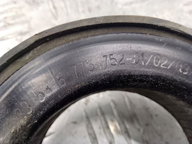 Проставка (резиновое кольцо) пружины задней, нижняя 33536775752 BMW