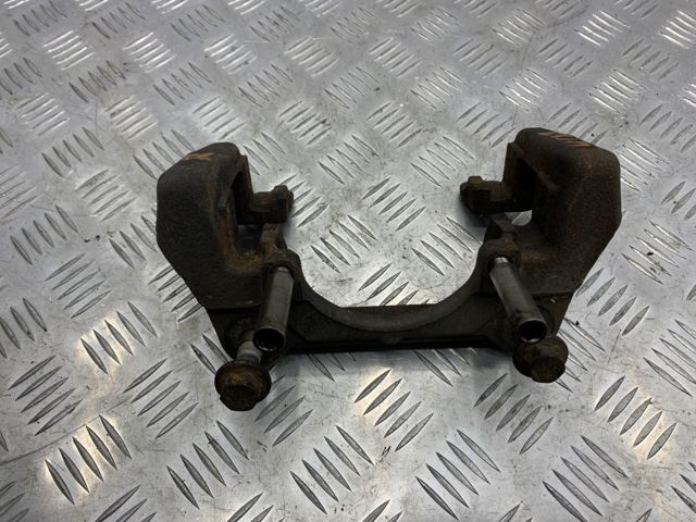 Скоба тормозного суппорта переднего 34106856387 BMW