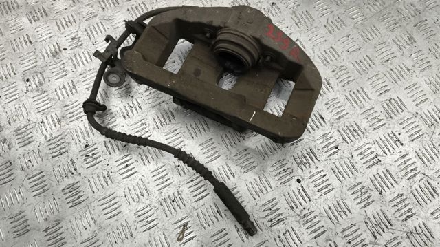 Суппорт тормозной, передний, правый 34116792690 BMW