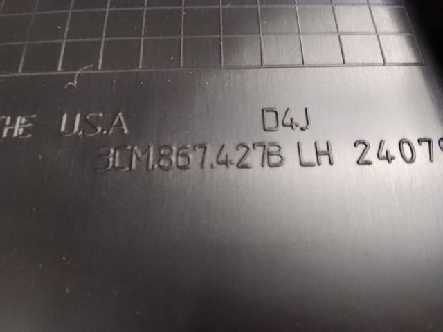 VAG 3CM867427B82V Облицовка багажного отсека левая в наличии Павлоград