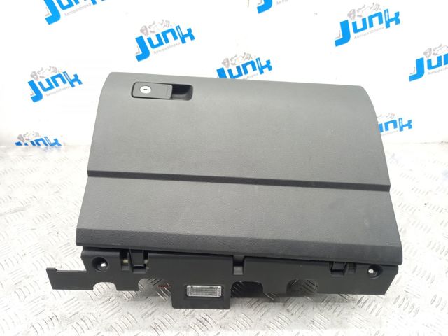 Крышка вещевого ящика 3CN857101A82V VAG