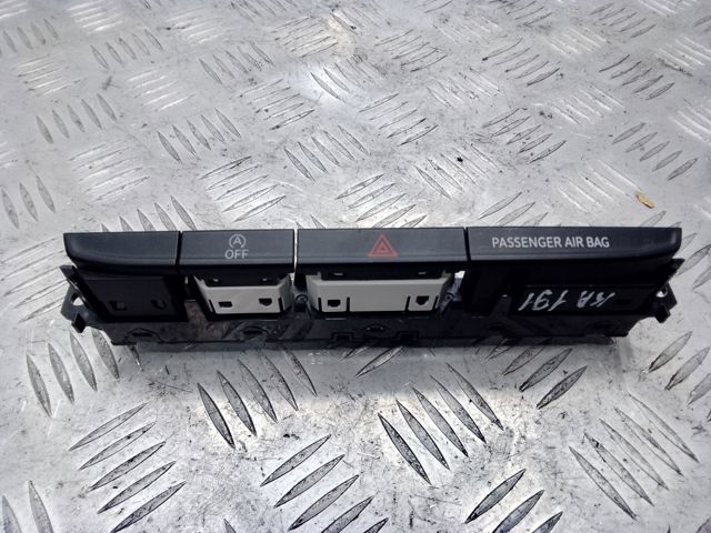 3CN927132A Блок кнопок центральной консоли купить Сумы