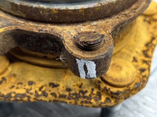 Ступица (передняя) 402023JK1D NISSAN