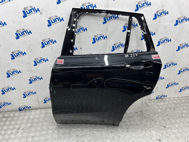 Дверь пассажирская задняя левая 41007461351 BMW